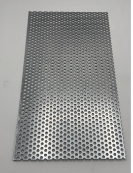 Einsatz von Lochblech Rv 5-8 als Geländerfüllung oder Schutzgitter